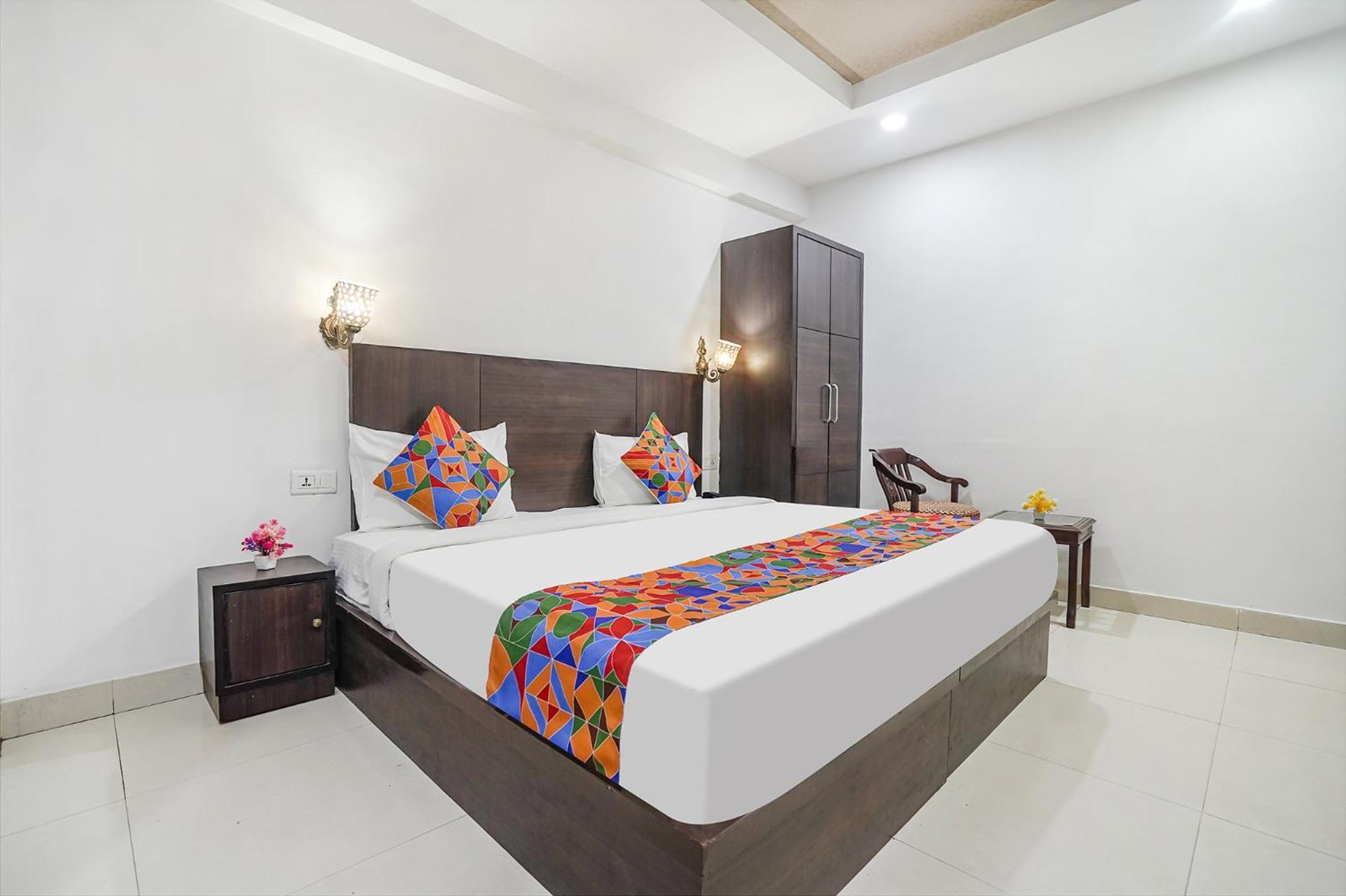 Fabhotel Idea Inn Агра Экстерьер фото