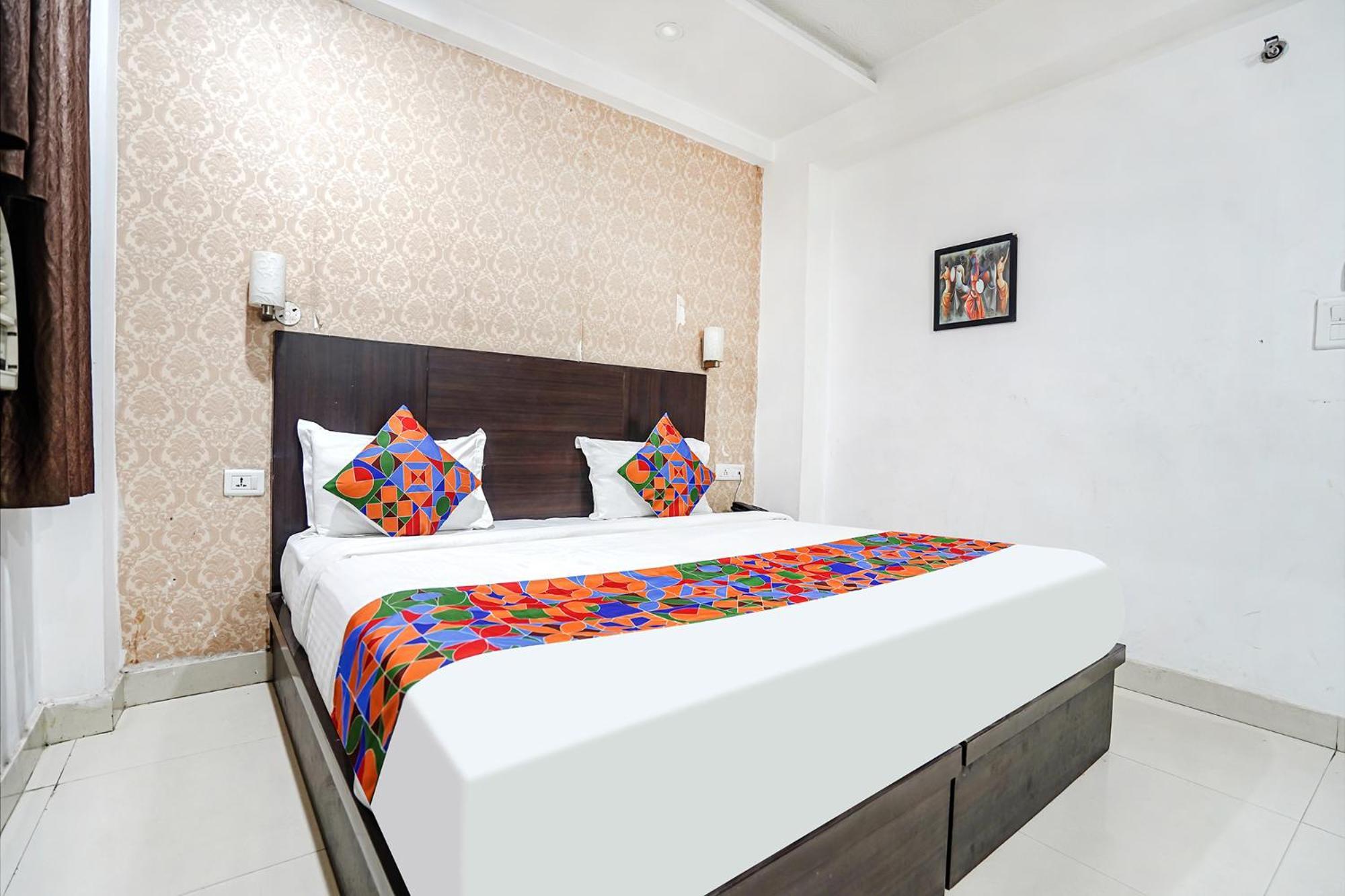 Fabhotel Idea Inn Агра Экстерьер фото